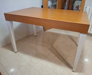 Mesa maciza de Haya Extensible con Sillas