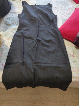 Vestido Midi Gris Talla 40