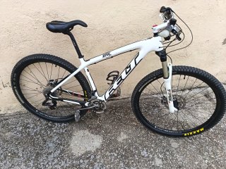 Bicicleta de Montaña Felt Nine 6 29