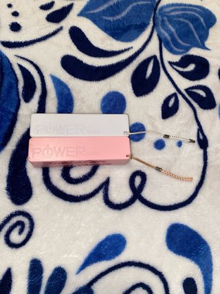 2 Baterías Externas (Power Banks)