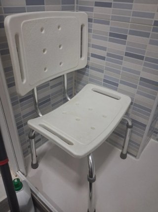 Silla de Ducha con Respaldo