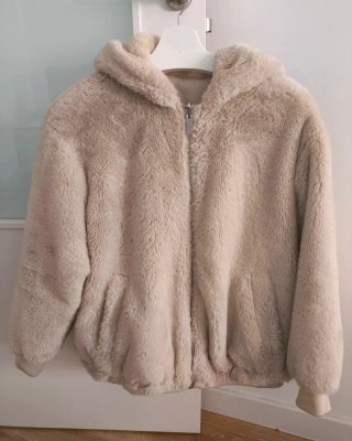 Abrigo Reversible de Pelo y Ante con Capucha