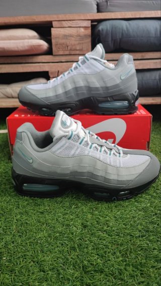 Nike Air Max 95 Big Bubble Cool Grey Talla 44