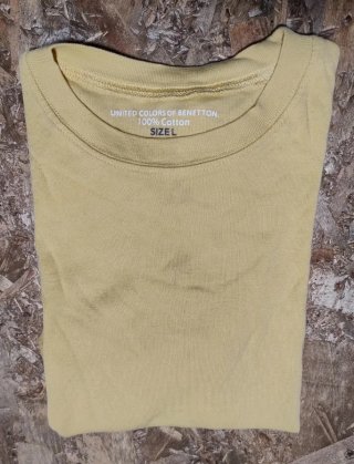T-shirt Gialla United Colors of Benetton L