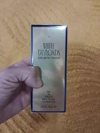 Colonia White Diamonds Elizabeth Taylor 30ml
