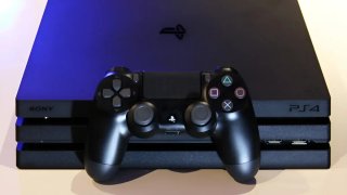 PlayStation 4 Pro (PS4 Pro) Usado