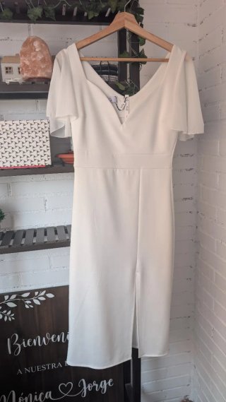 Vestido Blanco Nuevo con Etiqueta