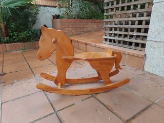Caballo Balancín de Madera