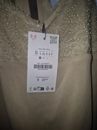 Top Zara Beige con Perlas