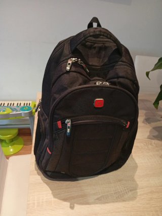 Mochila de viaje Soarpop negra