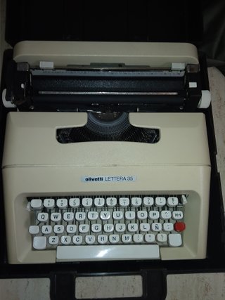 Máquinas de escribir: Olivetti y Japy