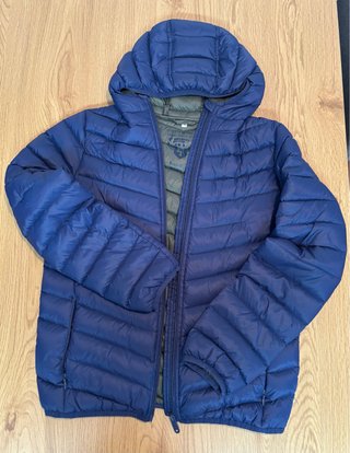Chaqueta de pluma azul