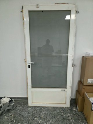 Puerta de Aluminio con Cristal 90x200 cm