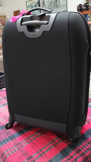 Maletas Samsonite Negra tamaño 79 x 46 x30 aprox.