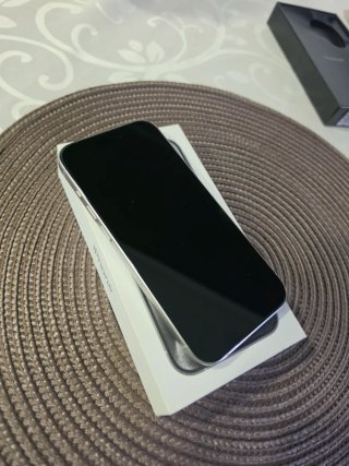 iPhone 15 Pro 128GB blanco