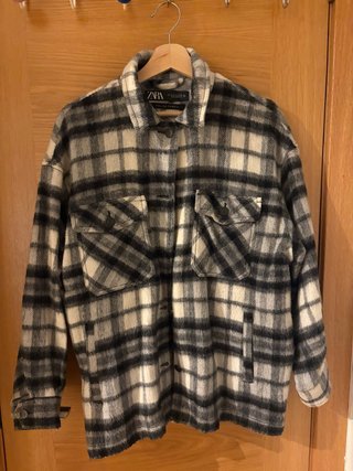 Chaqueta de cuadros Zara