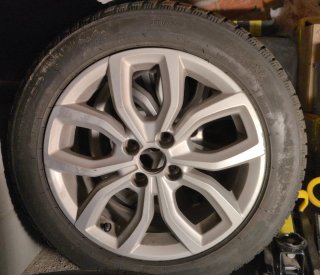 4 Llantas Renault Clio con neumáticos Invierno