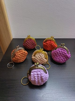 Set di 6 Portachiavi/portamonete Uncinetto