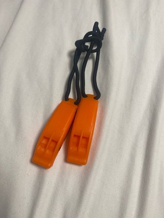 Set de 2 Silbatos de Montaña Decathlon