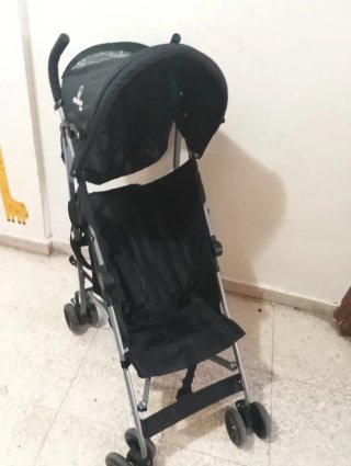 Carro de paseo plegable negro