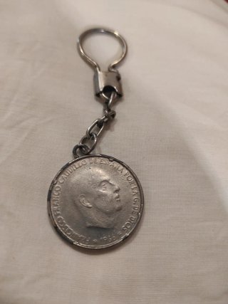 Llavero con Moneda de 100 Pesetas