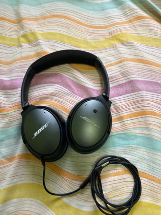 Auriculares Bose con cable