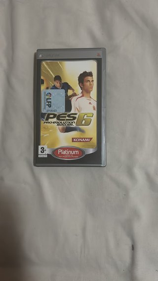 PES 6 Pro Evolution Soccer PSP Platinum completo