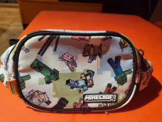 Riñonera Minecraft Zara