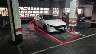 Parcela garaje para coche y moto