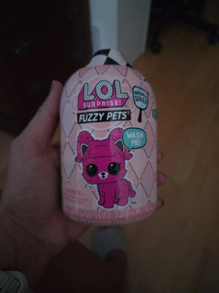 LOL Surprise Fuzzy Pets Makeover Series