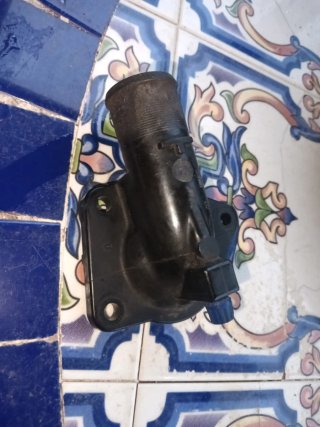 Tapa de Termostato Citroen Xsara