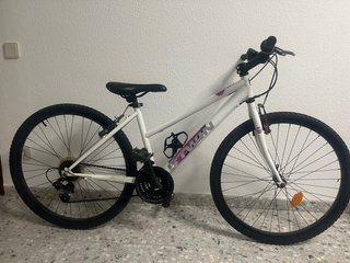 Bicicleta Btwin 26 pulgadas Blanca