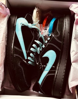Zapatillas Nike& travis