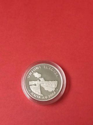 MALTA UNION EUROPEA 2004 (+25 GRS. PLATA PURA)
