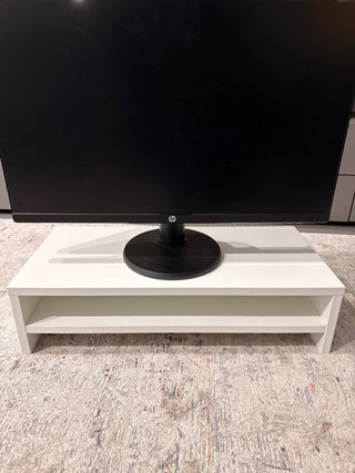 Soporte de madera para monitor