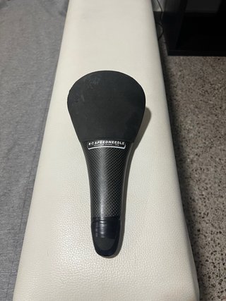 Sillín Speedneedle Carbono