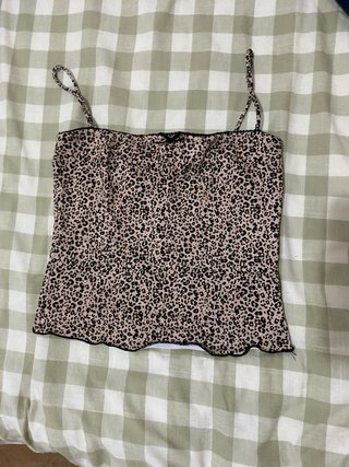 Top de tirantes estampado animal