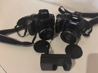 Confezione da 2 Fotocamere Fujifilm SL 240