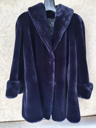 Cappotto vintage in ecopelliccia blu notte