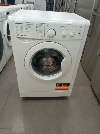 Lavadora marca Indesit 7kg A+++ 1200rpm garantia
