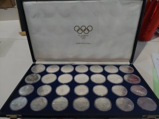 Estuche 28 Monedas Plata Juegos Olímpicos 1976
