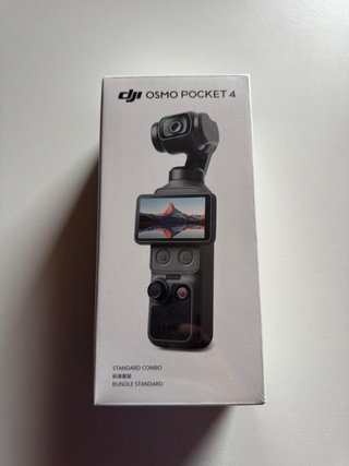 DJI Osmo Pocket 4 Standard Combo