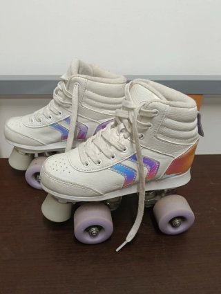 Patines de 4 Ruedas Blancos Talla 33