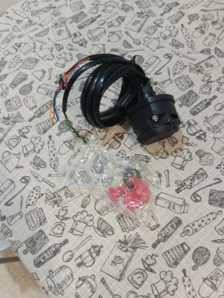 Piña electrónica para bola de remolque