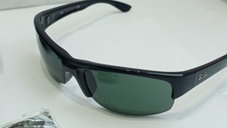 Ray-Ban RB4173 - 601/71 Gafas de Sol Negras con Le