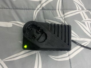 Cargador de Batería Bosch AL 60DV 1411