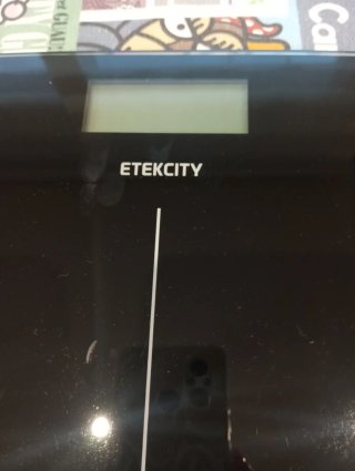 Báscula de baño Etekcity negra. Pilas no