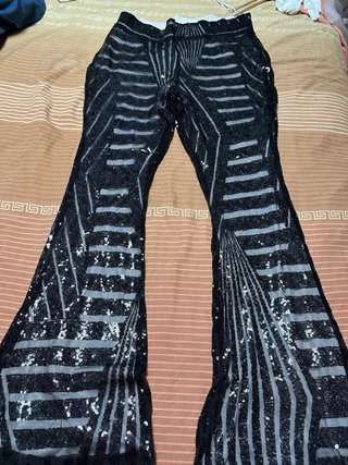 Pantalón campana de lentejuelas negro