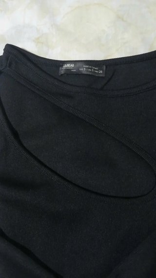 Camiseta corta negra Pull&Bear