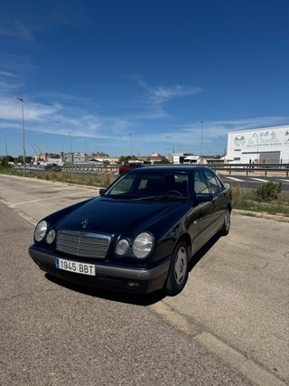 Mercedes-Benz Clase E 1999 🚨 PRECIO NEGOCIABLE 🚨